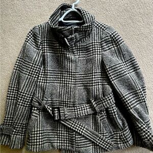 Women coat size 8